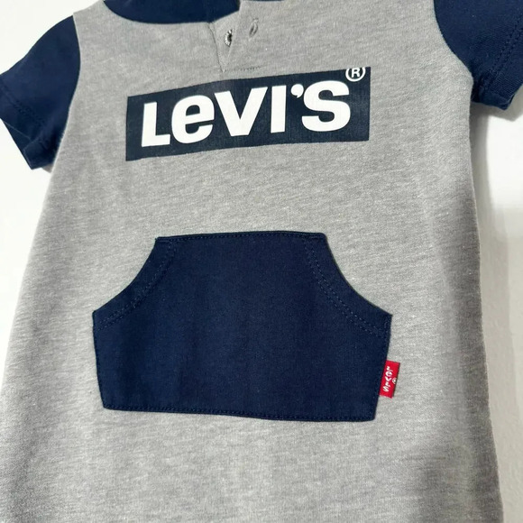 Levi’s baby boy short sleeve hoodie romper navy and gray size 6 Months - Picture 2 of 9